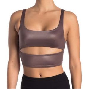 ALO Yoga Cocoa Slit Shine Bra Small